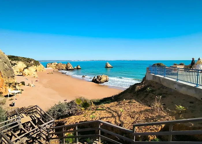 A Casa E A Da Ana * Lagos