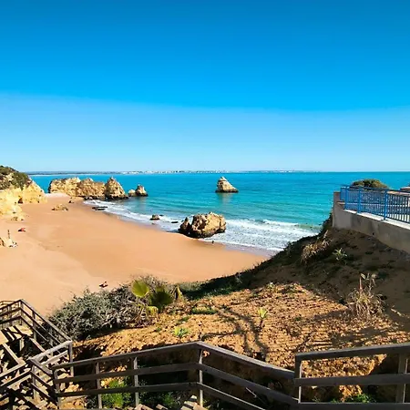 A Casa E A Da Ana * Lagos